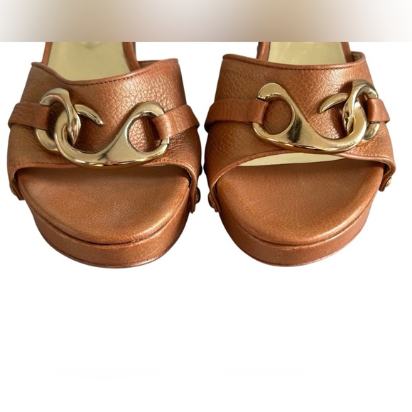 Kenneth Cole New York Heels Camel Color  Gold Studded Sz 10 - Picture 2 of 12